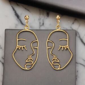 NEW 18K yellow gold plated hallow woman face dangle earrings jewelry gift B20